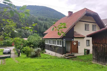 Gemütliches Landhaus in Gloggnitz - Ortsrandlage