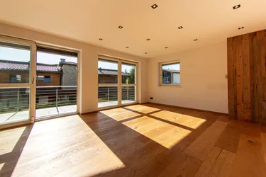 St. Johann in Tirol – Stilvolle 4-Zimmer-Wohnung mit Panoramablick auf den Wilden Kaiser &amp; das Kitzbüheler Horn