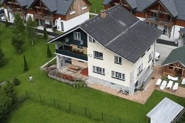 Wohnhaus mit Apartments in Bad Mitterndorf 