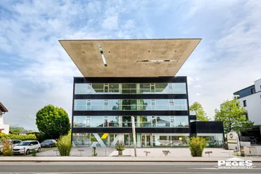 TOP-LAGE: Büro-/Geschäftslokal in repräsentativem Bürogebäude, Nähe Flughafen