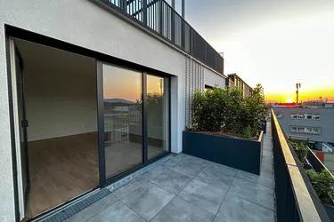 Moderne Terrassenwohnung in zentraler Lage!