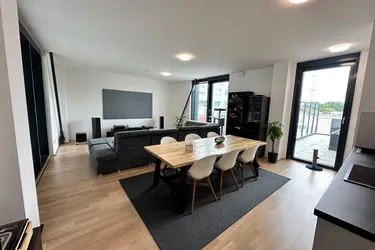 Schöne 2 Zimmerwohnung mit Terrasse