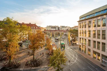 ATTRAKTIVE RÄUMLICHKEITEN MIT VIELSEITIGEN NUTZUNGSMÖGLICHKEITEN - IN ZENTRALER INNENSTADTLAGE