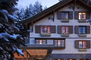 Luxuriöse Hotel Residenzen in einer historischen ‍alpinen Umgebung