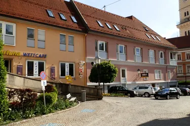 Helle großzügige Maisonettewohnung - 2 große Zimmer