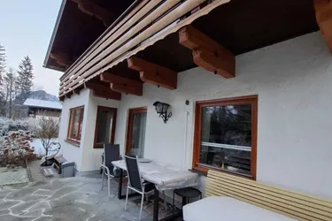 Idyllisches Einfamilienhaus mit zauberhaftem Garten im Bluntautal
