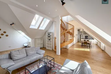 Provisionsfrei: Penthouse Apartment mit Dachterrasse in der wunderschönen Stuckgasse, mitten in Wien Neubau!