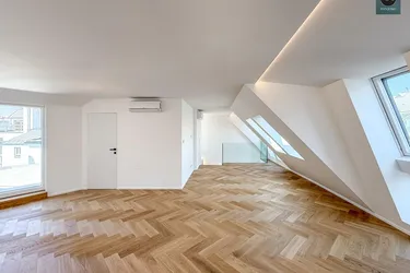 Elevate 1090 – Erstbezug: Dachgeschoss - Maisonette Wohnung (klimatisiert) mit großer Dachterrasse nahe U6 Alser Straße, AKH!
