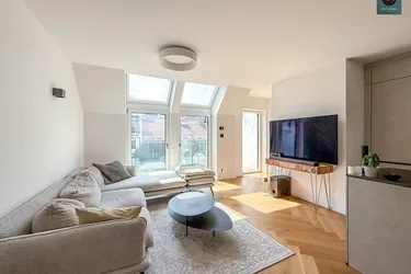 Simply better living - Smart - Home - Dachgeschoss Apartment mit Balkon! Stellplatz verfügbar!