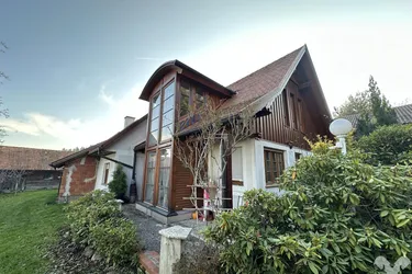 Idyllische alte Apfelplantage mit Wald, Wohnhaus, Kellerstöckl und Stallungen in Kumberg b. Graz