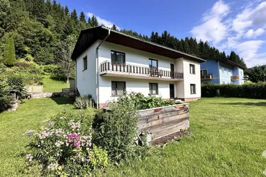 Idyllisches Einfamilienhaus im Grünen