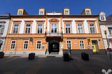 Büro- Praxis- oder Therapieräume in bester UNILAGE...!