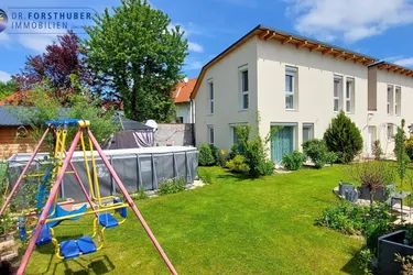 NEUWERTIGES DOPPELHAUS MIT ZWEI GETRENNTEN WOHNUNGEN IN GRÜNRUHELAGE