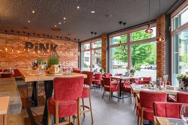 Gastlokal in Tirol kaufen – etablierte Pizzeria im Zillertal mit kompletter Ausstattung