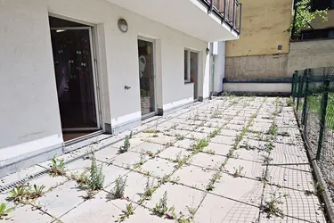 UNBEFRISTET, HOFRUHELAGE, 106 m2 Gewerbefläche mit 41 m2 Terrasse, 4 Zimmer, Küche, Sanitäranlagen, Parketten