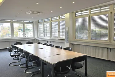 BÜRO / PRAXIS / KANZLEI / TRAININGSRÄUME DIREKT BEI DER U BAHNSTATION