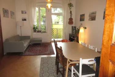 Baumbachstr.9: Toplage nähe Mariendom! Wunderschöne, zentral gelegene 2 Zimmerwohnung mit Balkon, Küche gegen Ablöse, 55m2 WNFL