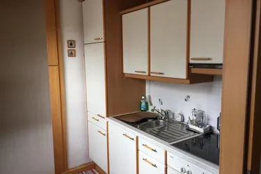 Gemütliche und geräumige 3 Zimmerwohnung in Ottensheim in der Linzerstraße, nahe Bahnhof