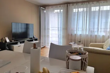 Grünauerstr.18: Schöne, gemütliche 2-Zimmerwohnung mit großem Balkon im 2.Liftstock, 53,25m2 WNFL, ablösefreie Küche, Gemeinschaftsgarten,Parkplatz optional!