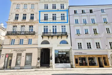 Exklusive Altbauwohnung mit Blick auf den Linzer Hauptplatz - 108,49 m² im denkmalgeschützten Stadthaus! 