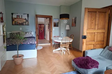 Baumbachstrasse 9: Toplage, nähe Mariendom! Schöne, zentral gelegene 2-Zimmerwohnung mit Balkon, Küche gegen Ablöse, 55m2 WNFL, 2.Liftstock