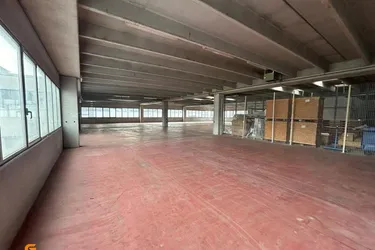 Salzburg Stadt - Büro mit Lager mieten