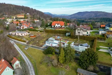 Expose Steinberg - unverbaubarer Weitblick