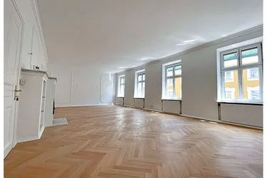 wunderschöne 4 Zimmer Altbauwohnung im Andrä Viertel Salzburg Stadt