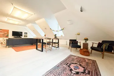Top Wohnlage nächst Festspielhaus! großzügige 4 Zimmer Dachgeschoßwohnung Riedenburg Salzburg Stadt