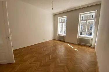 Expose Schöne Altbauwohnung mit WG-Eignung