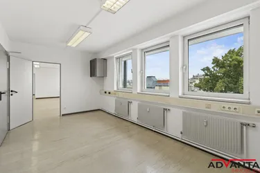 Top Lage I gut aufgeteilte Bürofläche I 7 Zimmer I 5. OG I perfekte Infrastruktur I Klimaanlage