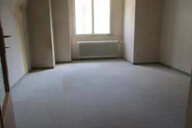 Renovierungsbedürftige 2-Zimmer-Wohnung in Thörl !
