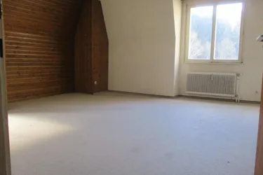 Expose Renovierungsbedürftige 3-Zimmer-Wohnung in Thörl !