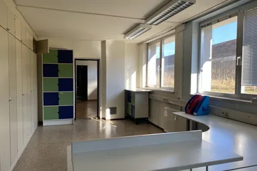 Schönes, helles Büro mit barrierefreiem Zugang