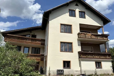 Tolles Grundstück, ausbaufähiges Wohnhaus mit 3 Ebenen, super Lage!