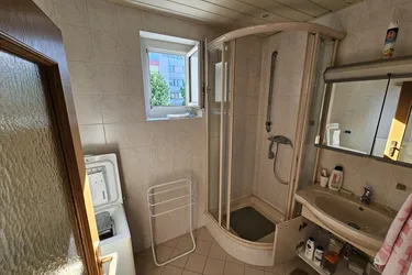 Migazziplatz, ruhige 4-Zimmer-Wohnung nähe Meidlinger Markt, 2.Liftstock, 4 Min zur U4/U6