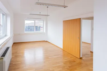 Kleinbüro nähe Handelscenter