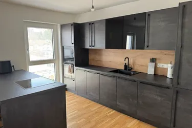 Neuwertige 3-Zimmerwohnung mit Balkon - Ideal für Familien oder Anleger