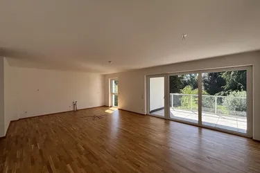 Geräumige 4-Zimmerwohnung mit Balkon in Amstetten – Ideal für Anleger!