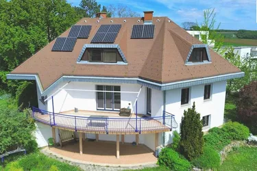 Traumvilla in Loosdorf - Ruhelage mit Fernblick bis zum Ötscher!