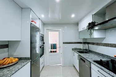 Mallorca: 4-Zimmer-Wohnung im Zentrum von Cala Millor mit Lift