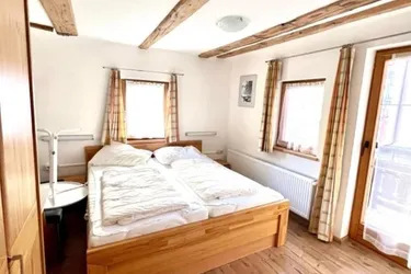 PENSION in SAALBACH ZU VERKAUFEN!Direkter Lifteinstieg - beste Zentrumslage!