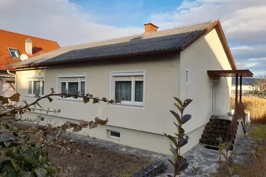 Expose Gepflegter Bungalow in sonniger und ruhiger Lage mit großem Grundstück