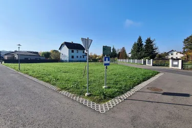 Sonniges Baugrundstück - OHNE BAUZWANG - im Grenzkataster mit rechtskräftigem Bebauungsplan in ruhiger Siedlungslage