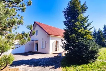 Sofort beziehbares Herrenhaus im gehobenen Landhausstil