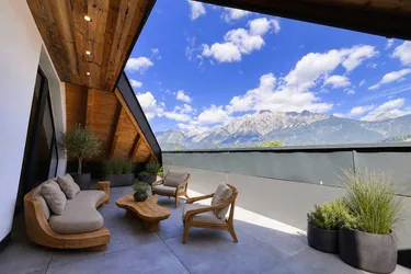 EXKLUSIVITÄT in ihrer schönsten Form: Traumhafte 4-Zimmer-PENTHOUSE-Wohnung mit zusätzlicher offener Galerie und über 100m² Terrassenfläche in zentraler LAGE zu kaufen!