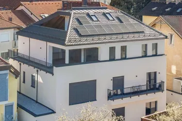 BESTLAGE in WATTENS: Elegantes PENTHOUSE-BÜRO mit offener GALERIE und über 100 m² TERRASSENFLÄCHE ab sofort zu kaufen!