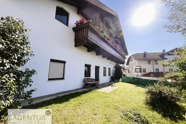 NEU RENOVIERT: Wunderschöne 2-Zimmerwohnung mit ca. 117m² großem Garten NAHE INNSBRUCK zu kaufen!