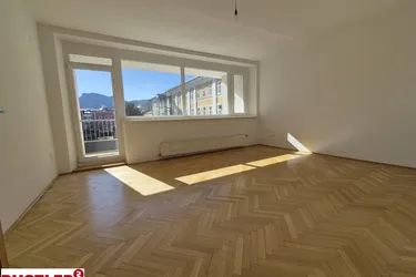 IM HERZEN BAD ISCHLS
Charmante Büro- bzw. Praxisräumlichkeiten