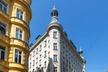 BAUERNMARKT: 181 m² gekühlte Büroflächen mit Topausstattung